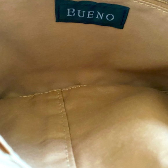 🤍BUENO🤍Leather crossbody white bag. Like new condition! - Picture 12 of 16